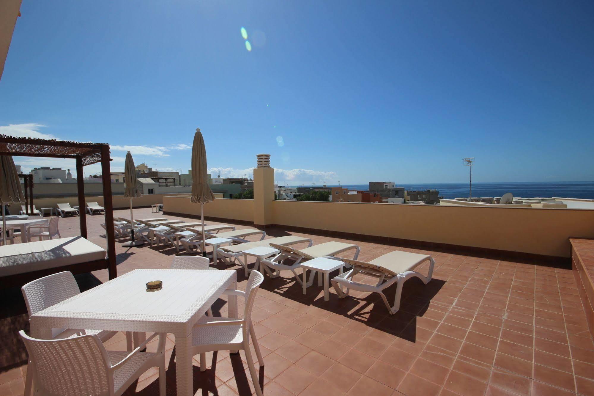 Apartamentos Isla Tenerife Sur (Adults Only) Los Abrigos Εξωτερικό φωτογραφία